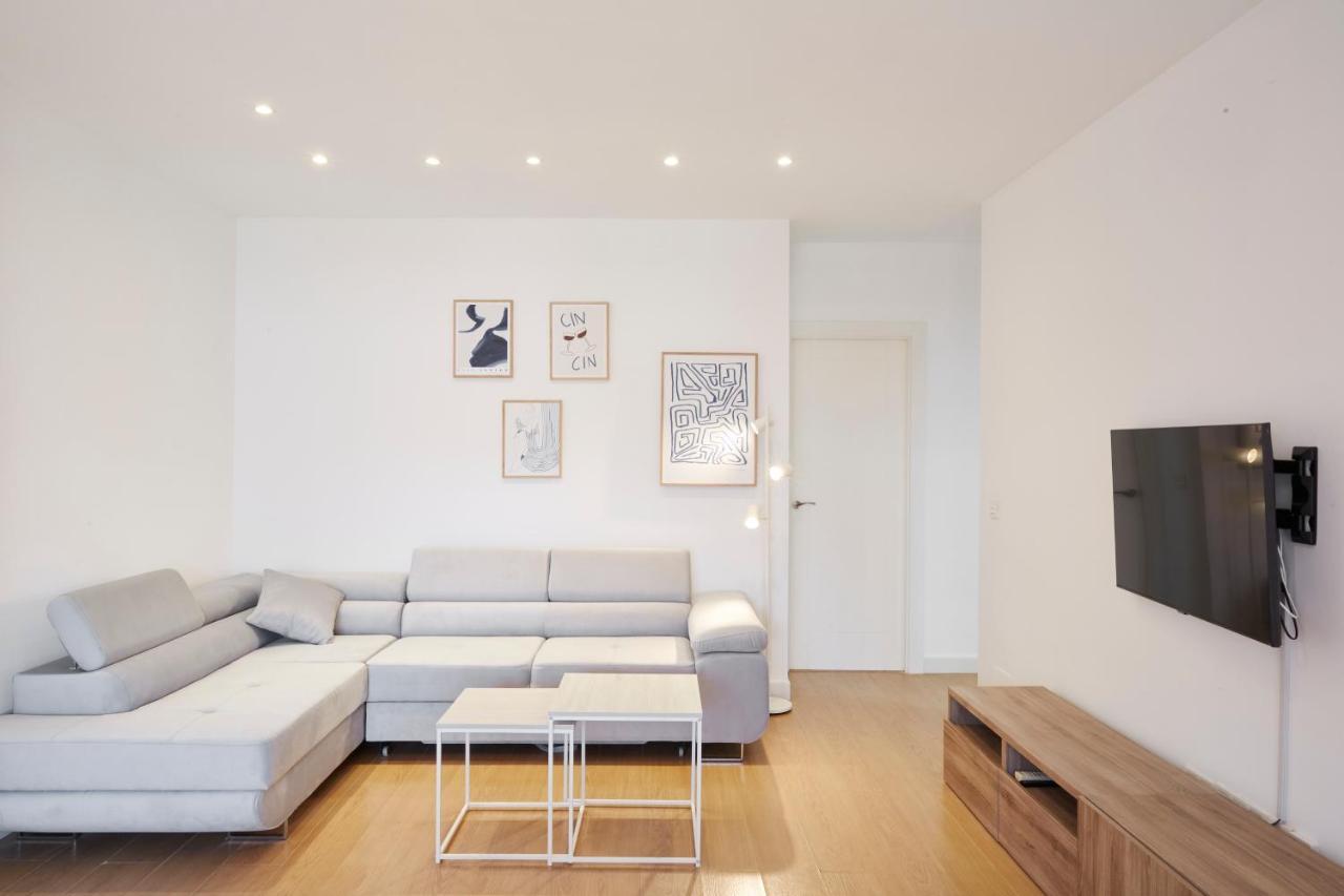 City Center Penthouse With Solarium 2 Minutes From The Beach 丰希罗拉 外观 照片